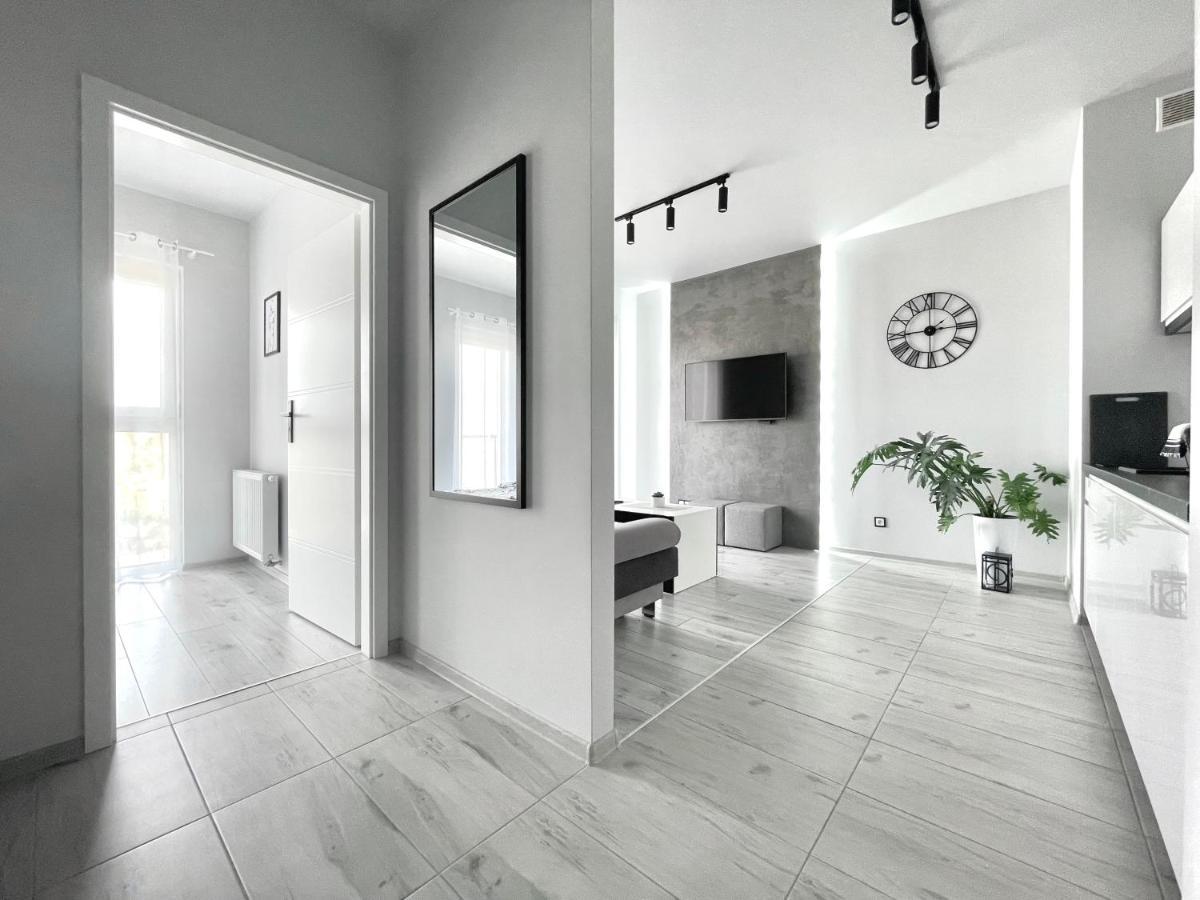 Ach, To Tu- Apartament Lancut Ngoại thất bức ảnh