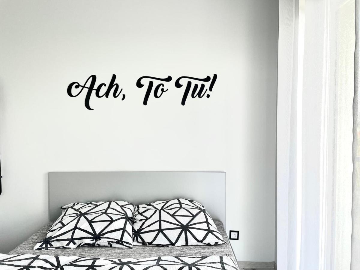 Ach, To Tu- Apartament Lancut Ngoại thất bức ảnh